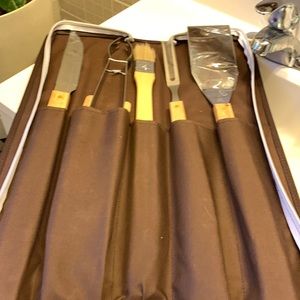 Sunday River barbecue set